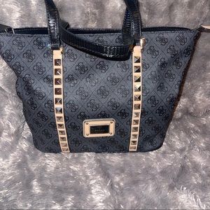 GUESS Black and gray tote